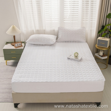 Quilted Waterproof fitted sheet